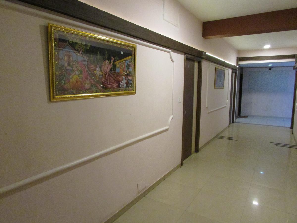 Hotel Neelkanth Residency Γκαντχιναγκάρ Εξωτερικό φωτογραφία