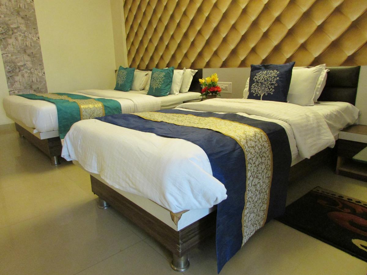 Hotel Neelkanth Residency Γκαντχιναγκάρ Εξωτερικό φωτογραφία